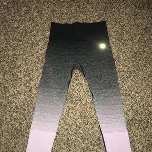 Ombré Capri Athletic Leggings